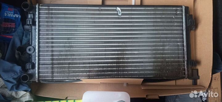 Радиатор охлаждения на Шкоду или Поло