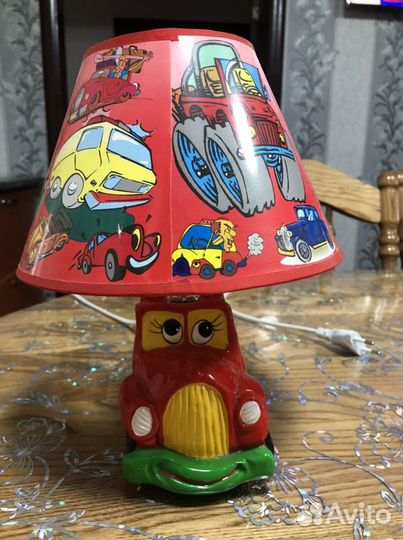 Светильник настольный детский