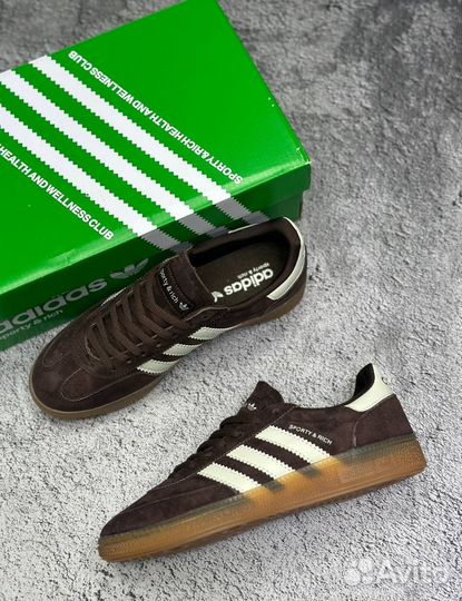 Adidas sporty & rich