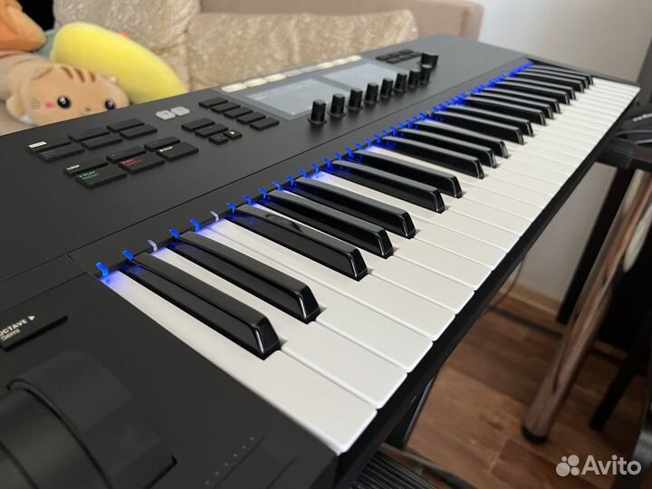 Native Instruments Komplete Kontrol S49 MK2