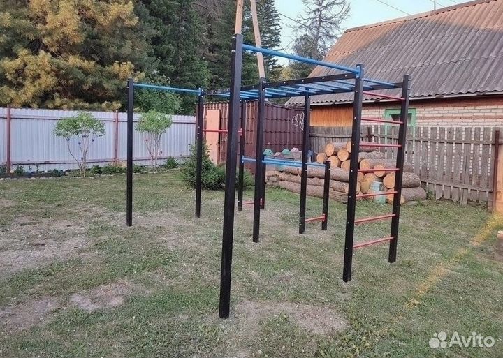 Воркаут площадка