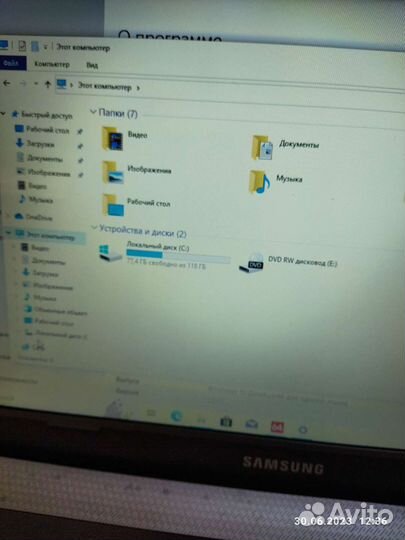 Ноутбук Samsungnp-r425-js02ru