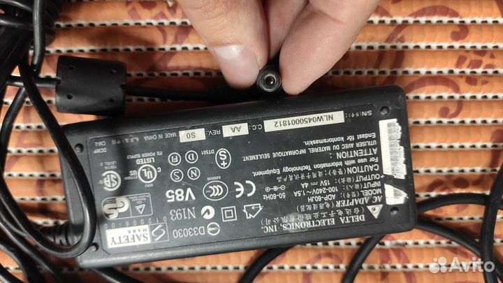 Блоки питания (зарядки) для ноутбуков-оригинальные