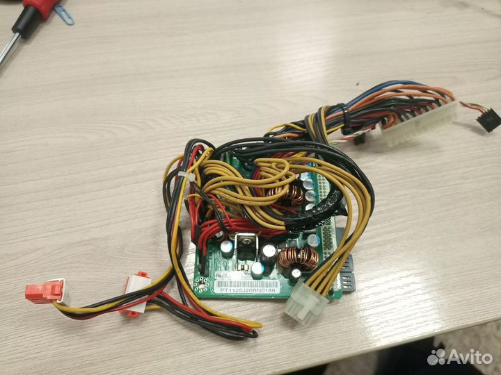Блок питания SuperMicro PWS-504P-1R 500W;