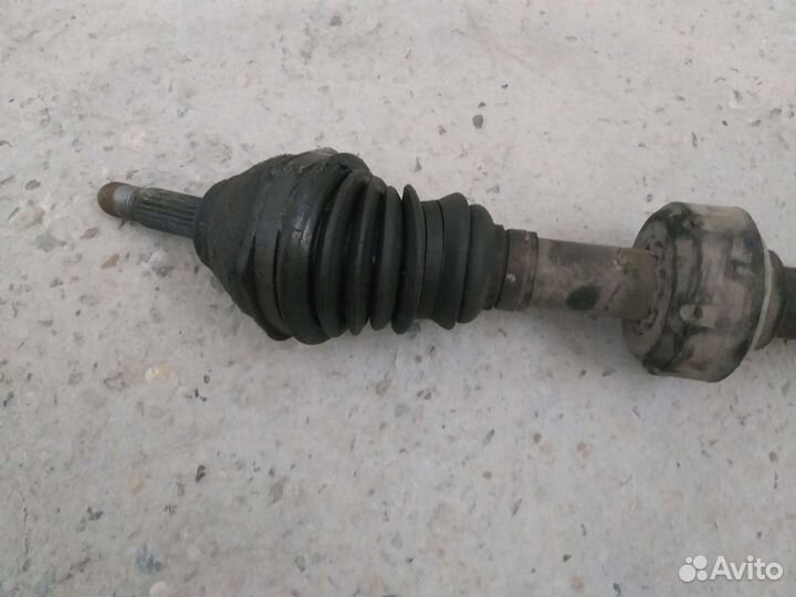 Привод Рено Логан 2009г.в