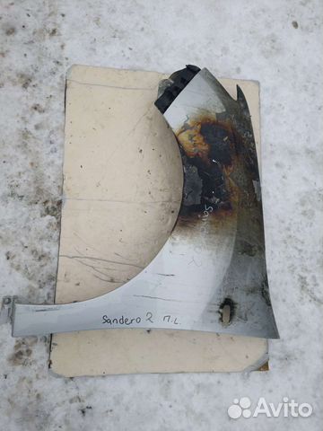 Крыло переднее левое Renault Sandero Stepway 2