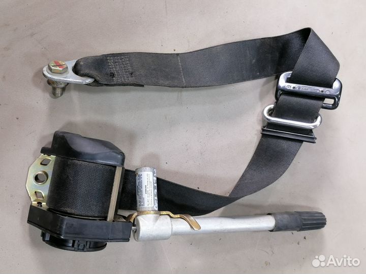 Ремень безоп.перед.с пиропатрон. Mercedes 190 W201