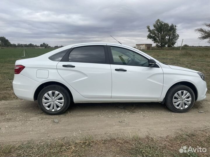 LADA Vesta 1.6 МТ, 2018, 280 000 км