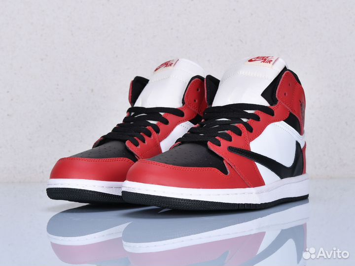 Кроссовки Nike Air Jordan 1 Mid