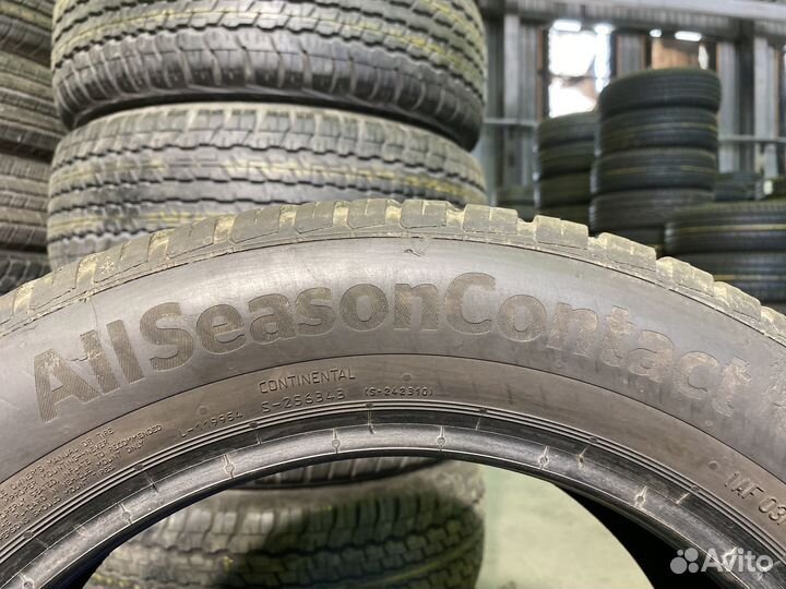 Continental AllSeasonContact 205/55 R16