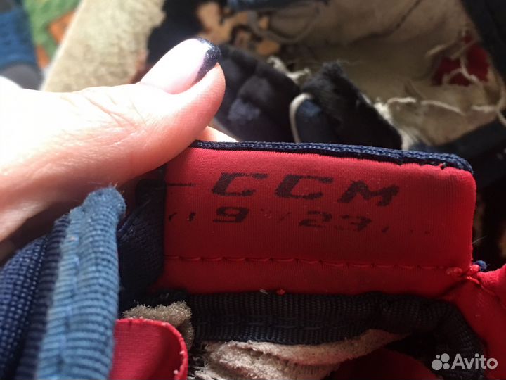 Краги хоккейные детские 9