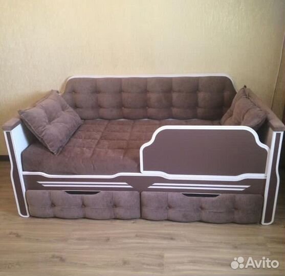 Кровать мягкая спорт