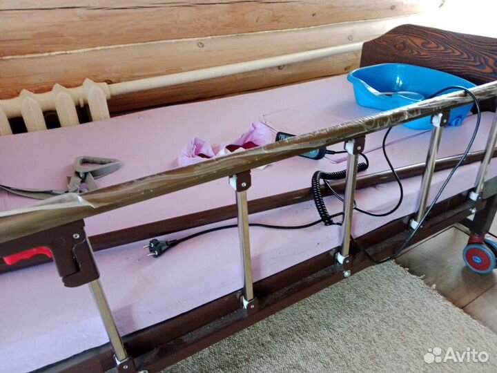 Функциональная электрическая медицинская кровать