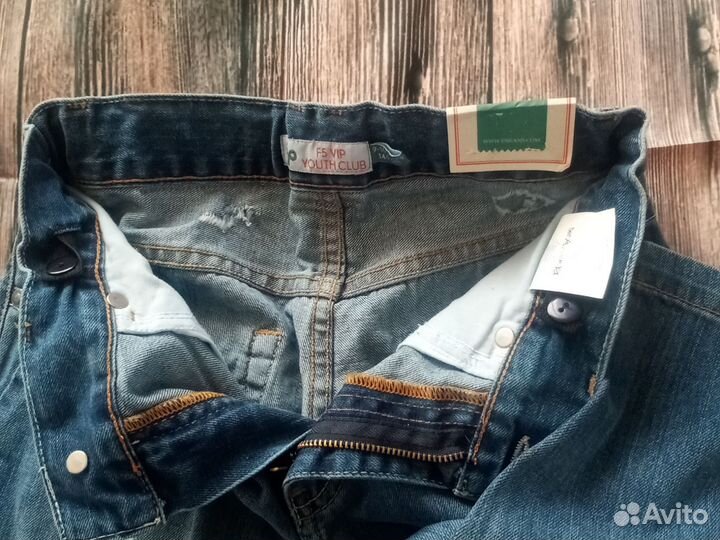 Шорты джинсовые