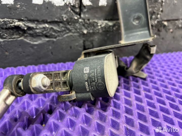 Датчик корректора фар задний Nissan Juke