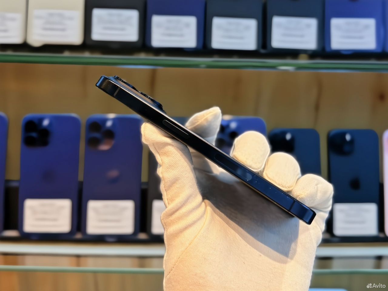 iPhone 15 Pro, 256 ГБ, SIM + eSIM