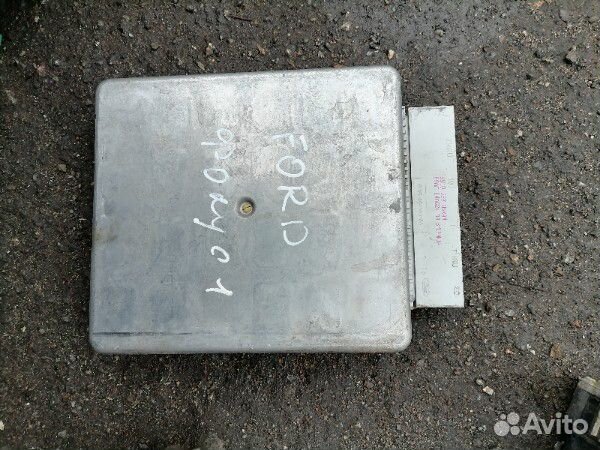 Блок управления двигателем Ford Focus 1 1.6