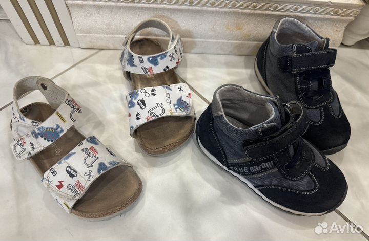 Кроссовки, босоножки 25-26