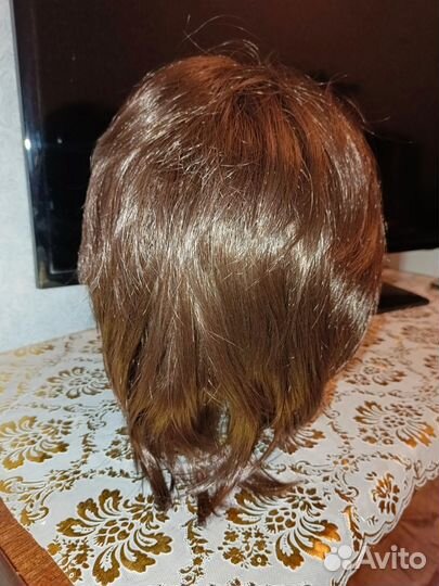 Парик из натуральных волос женский