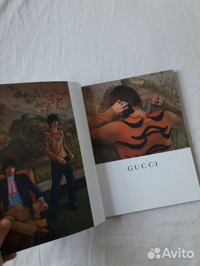 Журнал Dust + постер Yves Saint Laurent