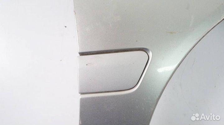 Крыло переднее правое Toyota Carina AT210