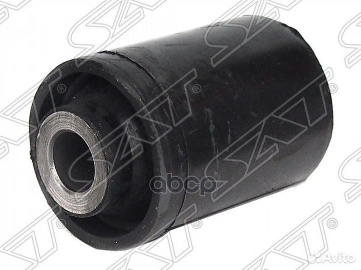 Сайлентблок переднего нижнего рычага средний VO