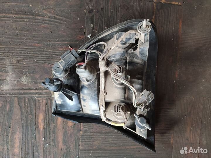 Фара правая Крайслер Конкорд 2