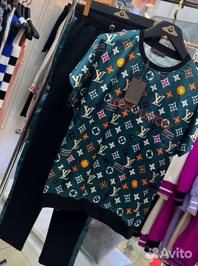 Спортивные костюмы новые люксовые Турция