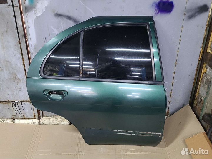 Дверь задняя правая Nissan Almera N15 1995-2001