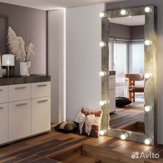 Зеркало с подсветкой в полный рост новое