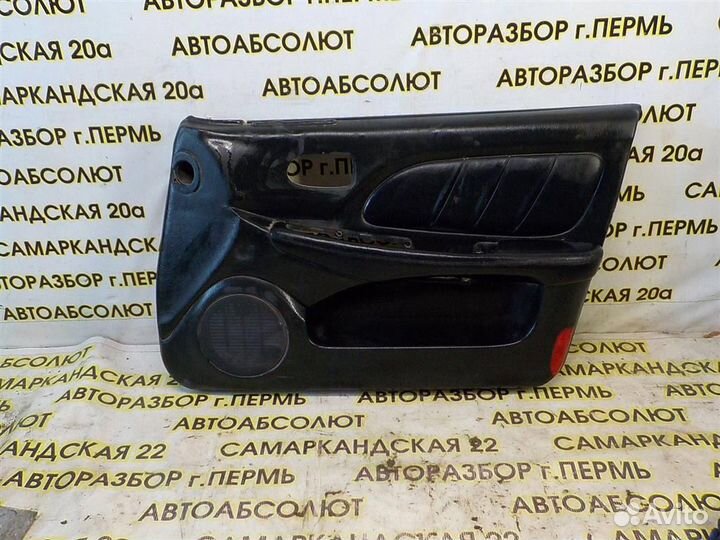 Обшивка двери передней правой Hyundai Sonata IV