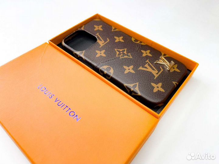Чехол Louis Vuitton для iPhone 13,12
