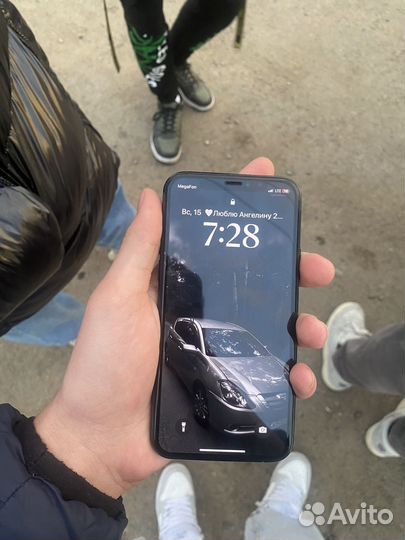 iPhone 11 Pro, 64 ГБ