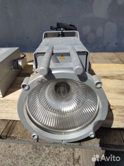 Профессиональные Трековые Прожектора