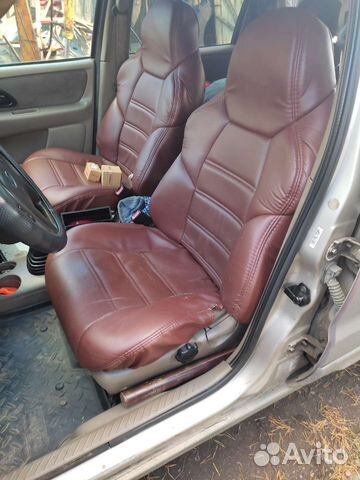 Автомобильные чехлы из экокожи