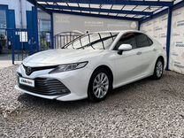 Toyota Camry 2.5 AT, 2018, 107 412 км, с пробегом, цена 2 879 000 руб.