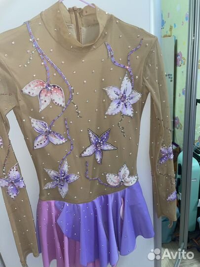 Костюм платье для фигурного катания