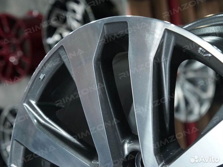 Литые диски TLC200 R20 на Toyota. Арт3272