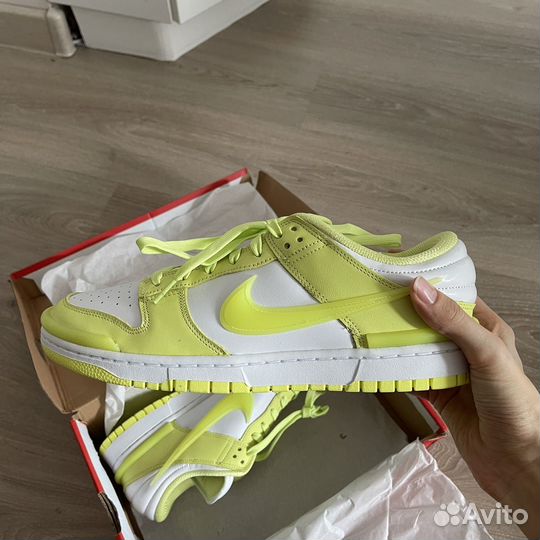 Кроссовки nike dunk low twist