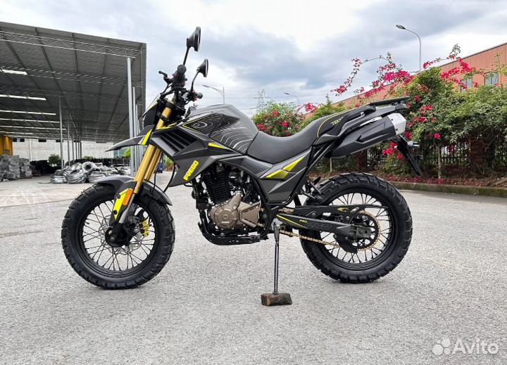 Мотоцикл fuego Tekken 250 3.0 черно-желтый