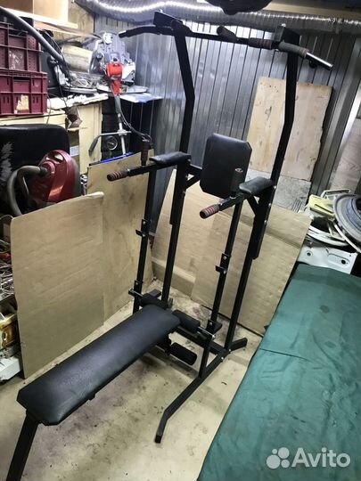 Универсальный тренажер для дома - напольный турник