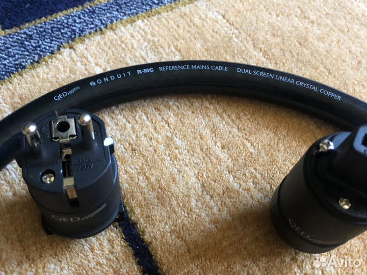 Силовой кабель QED Conduit R-MC Reference 1.5 m