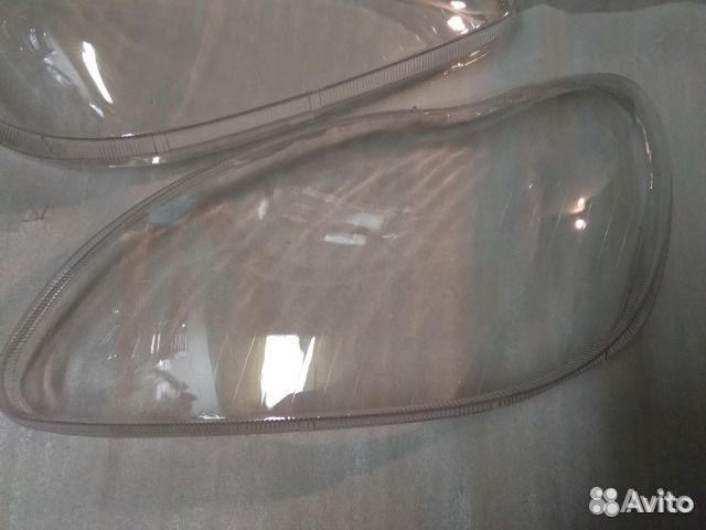Стекло фары Mercedes-Benz S-Class W220