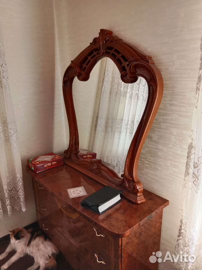 Гримерное зеркало