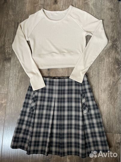 Юбка в клетку, кофта (топ)