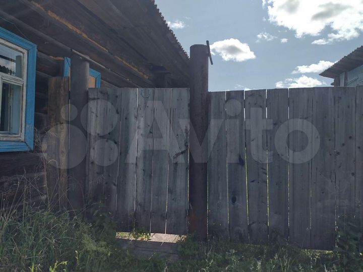 Дом 21 м² на участке 8 сот.