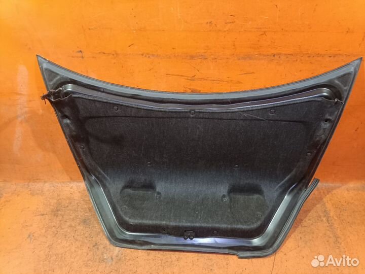 Крышка багажника Nissan Gloria MY34