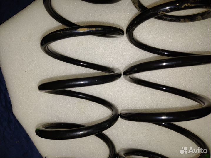Пружины Ford Fusion задние