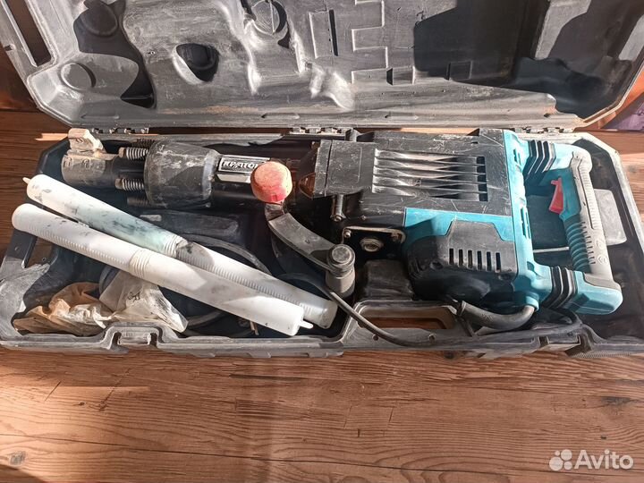 Молоток отбойный Кратон DHE1800-65