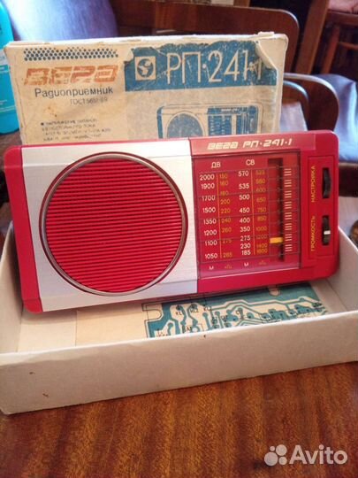 Радиоприемник Вега 241